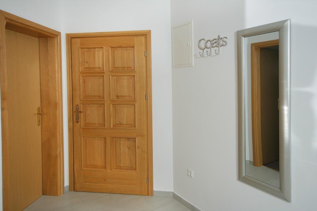 Apartmani Mane Trogir Exterior foto