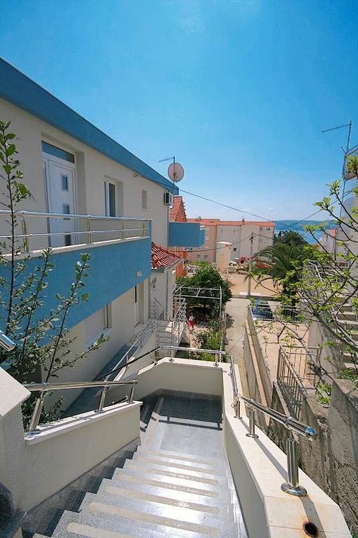 Apartmani Mane Trogir Exterior foto