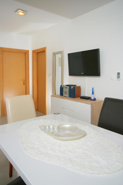 Apartmani Mane Trogir Exterior foto