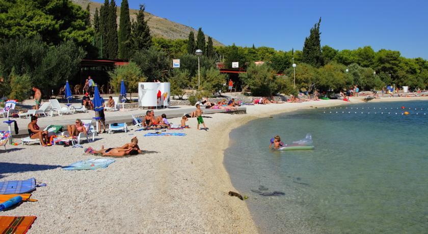 Apartmani Mane Trogir Exterior foto